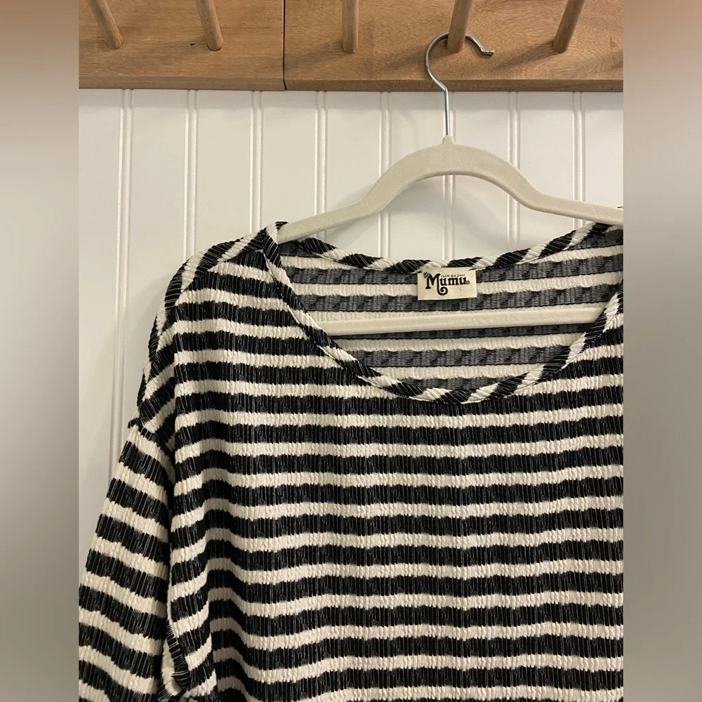 Show Me Your Mumu Striped Boxy Cropped Long Sleeve Pullover One Size - Picture 2 of 7
